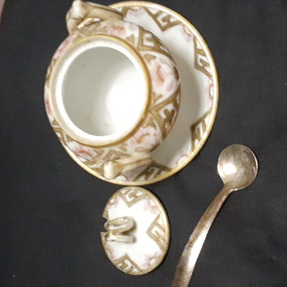 Vintage Rare To Find Hand Painted Noritake Nippon Sugar Cup With Spoon and Plate - Picture 2 of 3